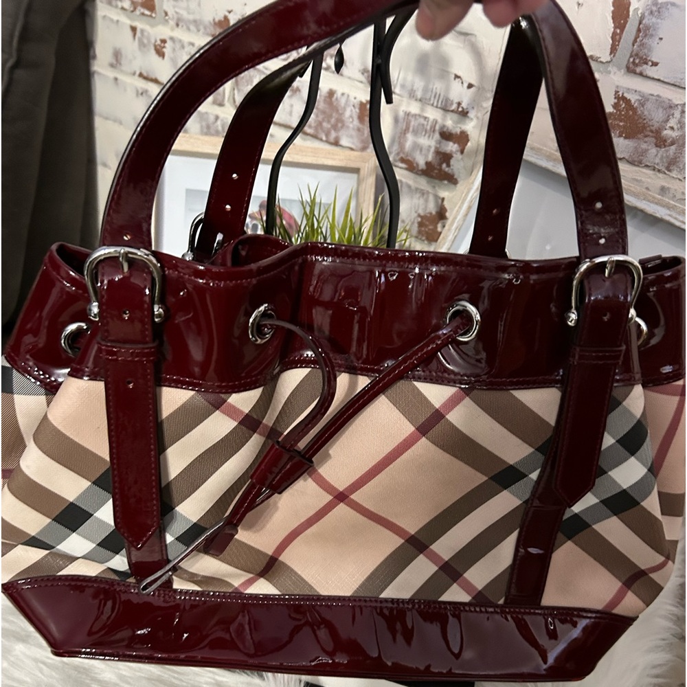 Burberry tote